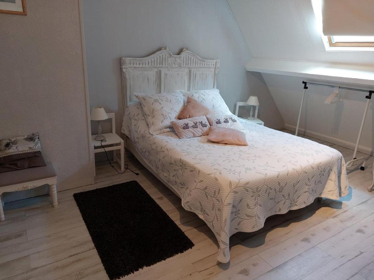 Bed and Breakfast Le Petit Bois Normand - Chambre D'Hote Champ-du-Boult Exterior foto