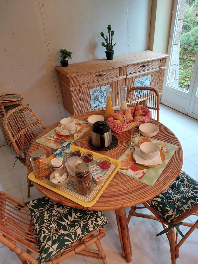 Bed and Breakfast Le Petit Bois Normand - Chambre D'Hote Champ-du-Boult Exterior foto